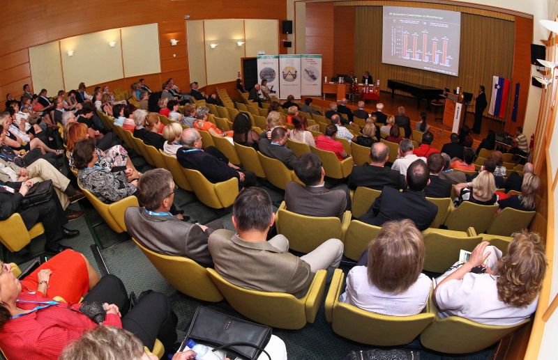 Krkinega simpozija so se udeležili gostje iz Slovenije, Poljske in Češke.